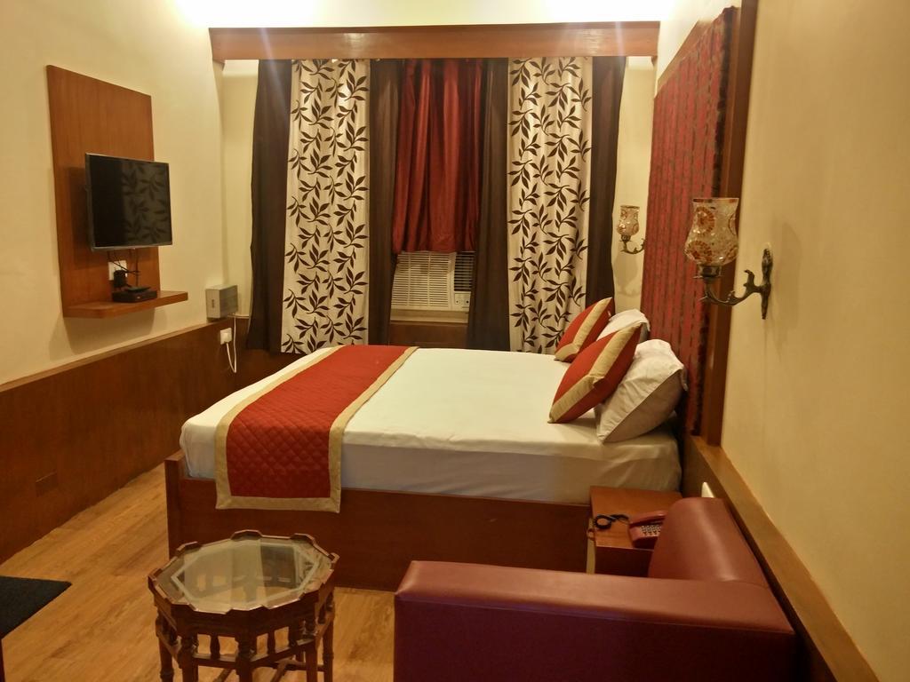 Hotel Savoy - Since 1951 Jaipur Zimmer foto